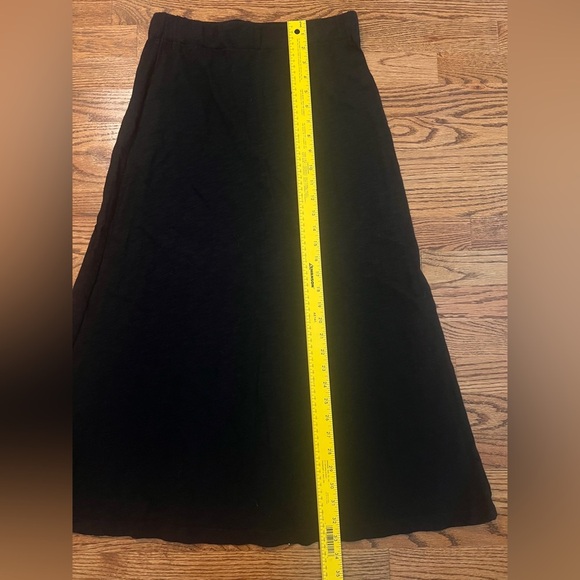 Wilt Classic A-line Black Cotton Skirt
Size: XS - Picture 7 of 7